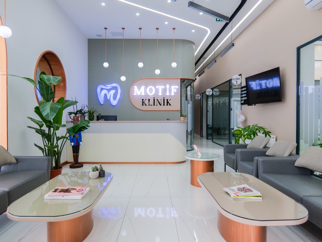 Motif Clinic Reception